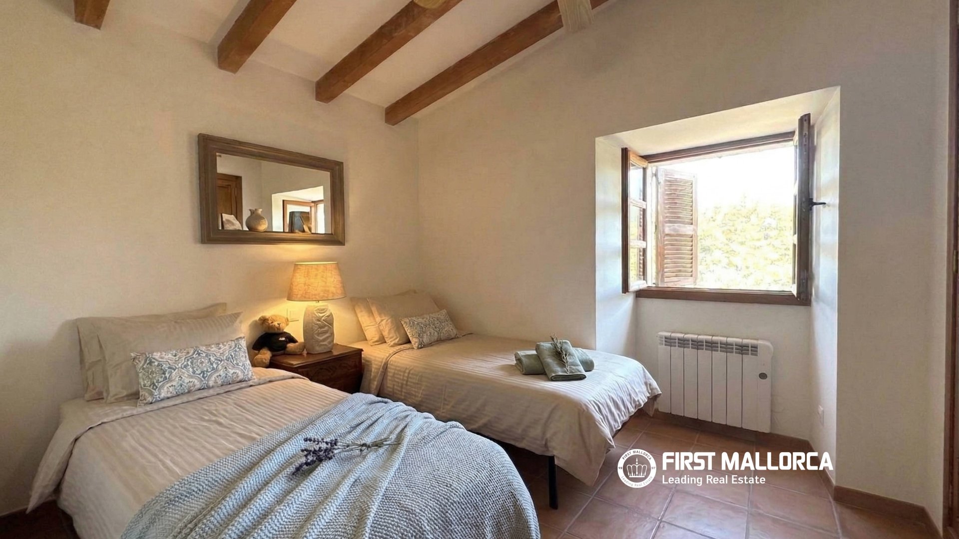 Villetta a schiera a Galilea, Mallorca, Spagna 4 camere da letto, 209 mq. N° 164597