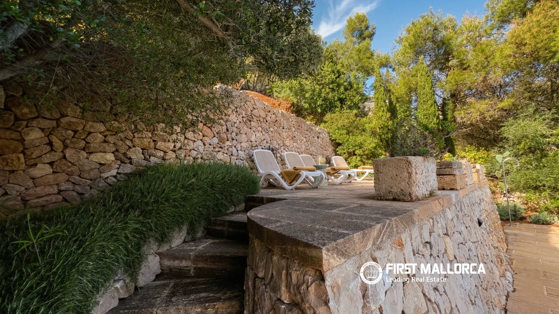 Villetta a schiera a Galilea, Mallorca, Spagna 4 camere da letto, 209 mq. N° 164597
