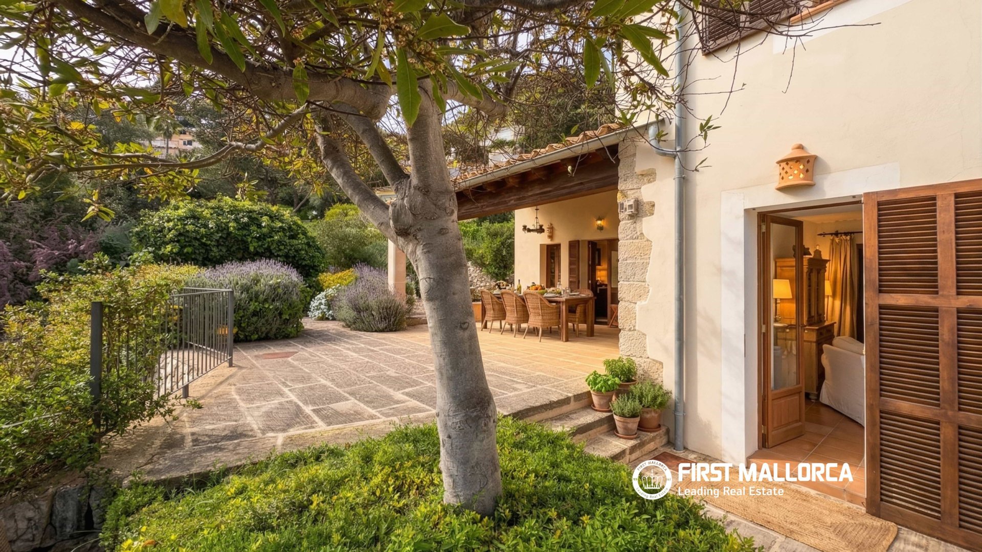 Villetta a schiera a Galilea, Mallorca, Spagna 4 camere da letto, 209 mq. N° 164597