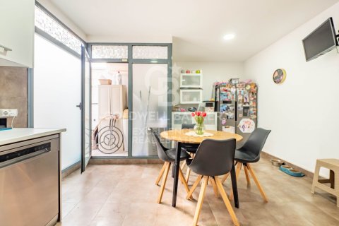 Willa w La Pobla de Vallbona, Valencia, Hiszpania 3 sypialnie, 205 mkw. nr 156908 – zdjęcie 11