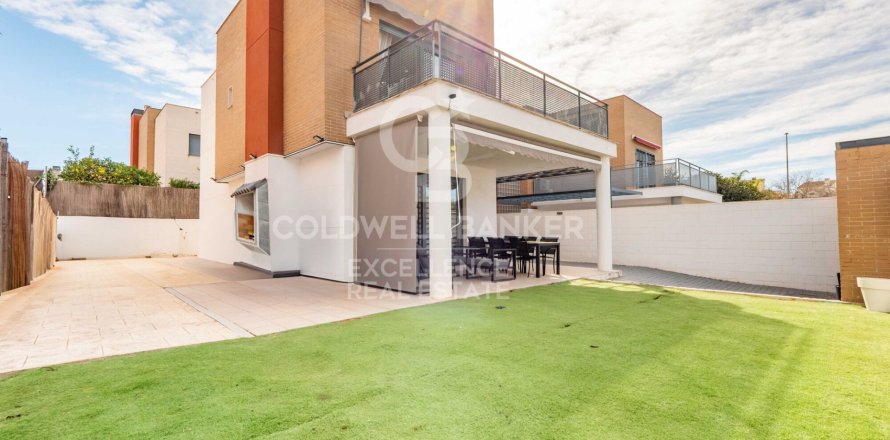 Willa w La Pobla de Vallbona, Valencia, Hiszpania 3 sypialnie, 205 mkw. nr 156908