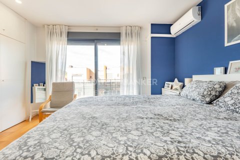 Willa w La Pobla de Vallbona, Valencia, Hiszpania 3 sypialnie, 205 mkw. nr 156908 – zdjęcie 14