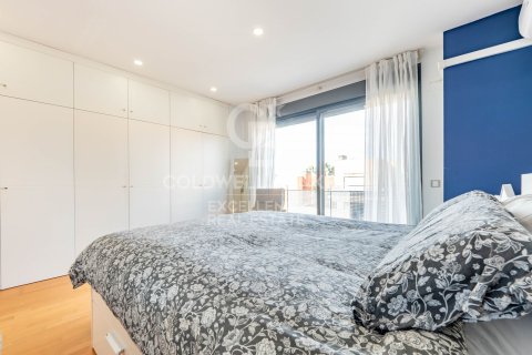 Willa w La Pobla de Vallbona, Valencia, Hiszpania 3 sypialnie, 205 mkw. nr 156908 – zdjęcie 15