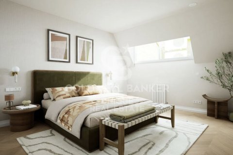 Kattohuoneisto myytävänä Madrid, Espanja, 2 makuuhuonetta, 121 m2 No. 156909 - kuva 4