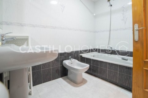Apartamento en venta en Torrevieja, Alicante, España 3 dormitorios, 128 m2 No. 140461 - foto 23