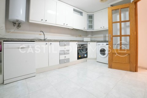Apartamento en venta en Torrevieja, Alicante, España 3 dormitorios, 128 m2 No. 140461 - foto 9