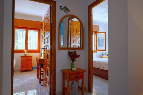 Villa for sale in Torrevieja, Alicante, Spain 2 bedrooms, 69 sq.m. No. 140467 - photo 20
