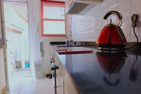 Villa for sale in Torrevieja, Alicante, Spain 2 bedrooms, 69 sq.m. No. 140467 - photo 13