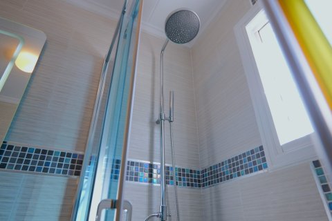 Villa for sale in Torrevieja, Alicante, Spain 2 bedrooms, 69 sq.m. No. 140467 - photo 28