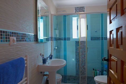 Villa for sale in Torrevieja, Alicante, Spain 2 bedrooms, 69 sq.m. No. 140467 - photo 26