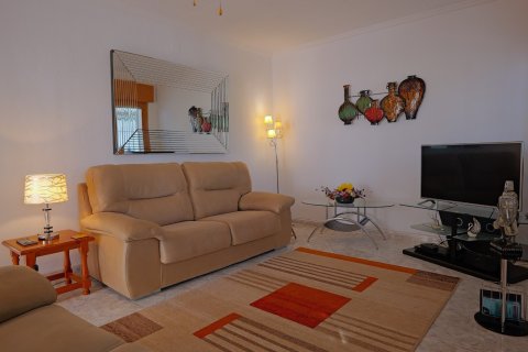 Villa for sale in Torrevieja, Alicante, Spain 2 bedrooms, 69 sq.m. No. 140467 - photo 18