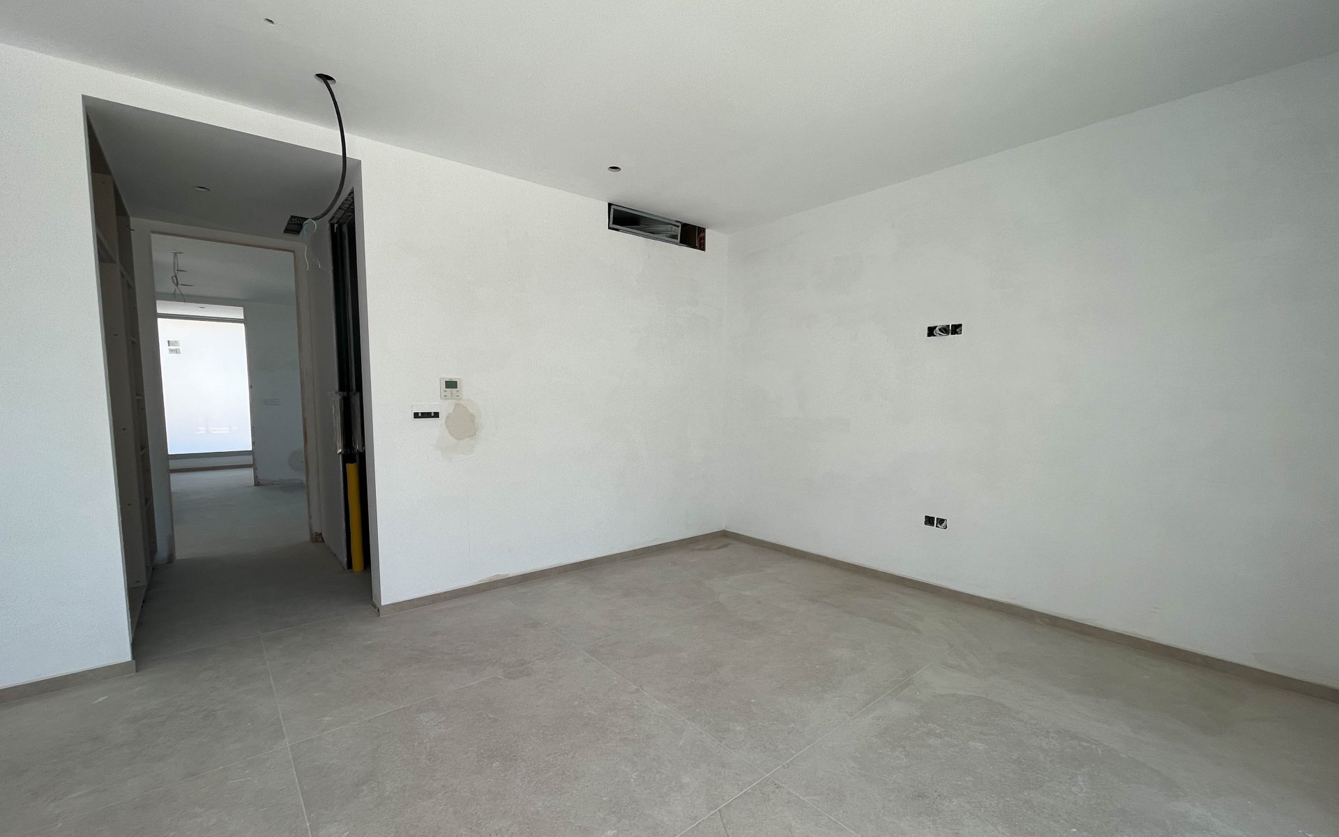 Villa in Moraira, Alicante, Spain 4 bedrooms, 400 sq.m. No. 73286