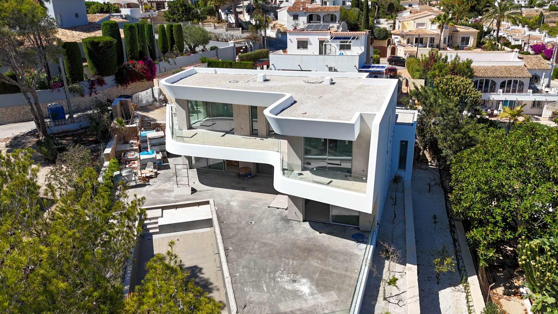 Villa in Moraira, Alicante, Spain 4 bedrooms, 400 sq.m. No. 73286