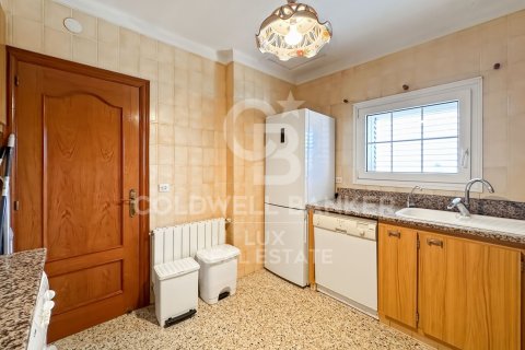 Продажа дома в Л'Эскала, Герона, Испания 3 спальни, 166м2 №157413 - фото 6