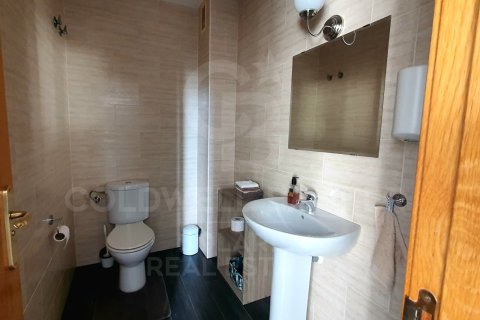 Bliźniak w Altea, Alicante, Hiszpania 3 sypialnie, 255 mkw. nr 157409 – zdjęcie 18