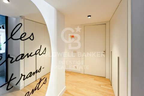 Apartment for sale in Barcelona, Spain 2 bedrooms, 130 sq.m. No. 157408 - photo 16