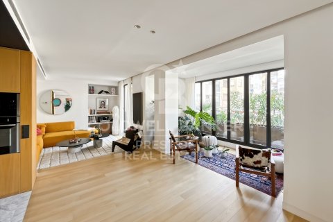 Apartment in Barcelona, Spain 2 bedrooms, 130 sq.m. No. 157408