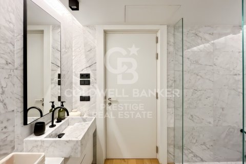 Apartamento en venta en Barcelona, España 2 dormitorios, 130 m2 No. 157408 - foto 30