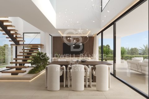 Сasa en venta en Estepona, Málaga, España 5 dormitorios, 248 m2 No. 157410 - foto 4