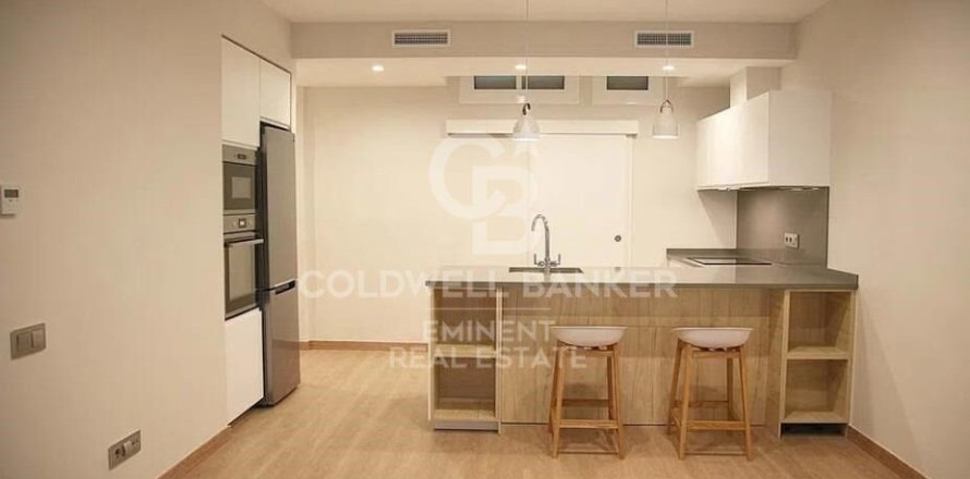 Huoneisto Barcelona, Espanja 2 makuuhuonetta, 75 m2 No. 157412