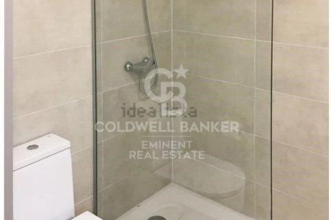 Wohnung zum Verkauf in Barcelona, Spanien 2 Schlafzimmer, 75 m2 Nr. 157412 - Foto 12