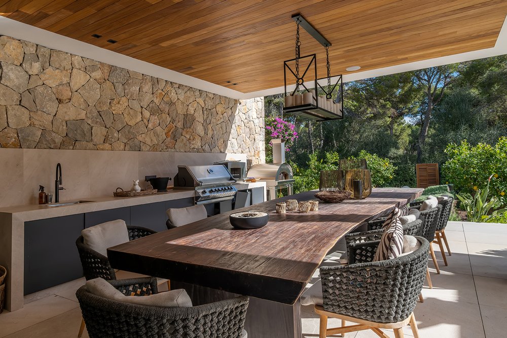 Villa in Nova Santa Ponsa, Mallorca, Spain 6 bedrooms, 1.05 sq.m. No. 103814
