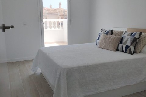 Talo myytävänä Torrevieja, Alicante, Espanja, 2 makuuhuonetta, 72 m2 No. 186853 - kuva 7
