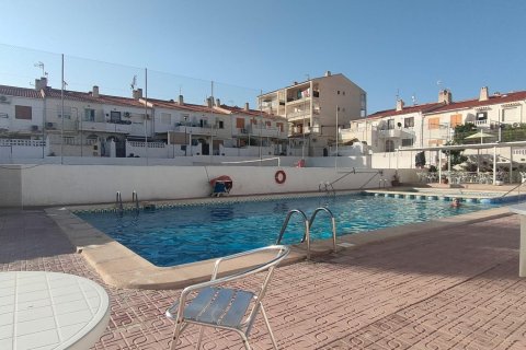 Talo myytävänä Torrevieja, Alicante, Espanja, 2 makuuhuonetta, 72 m2 No. 186853 - kuva 22