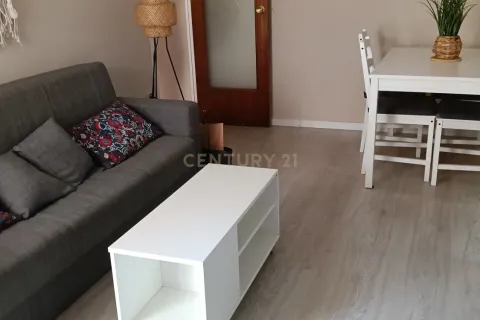 Wohnung in L'Hospitalet de Llobregat, Barcelona, Spanien 3 Schlafzimmer, 74 m2 Nr. 166913