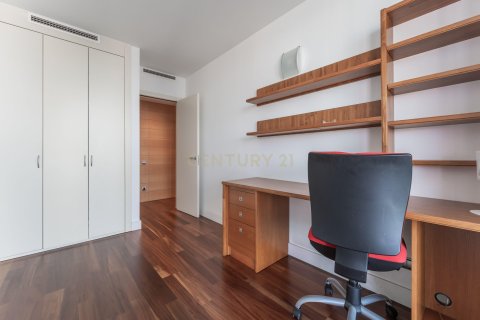 Dzīvoklis pārdošanā Barcelona, Spānijā 2 istabas, 104 m2 Nr. 166918 - attēls 13