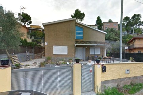 House in Vacarisses, Barcelona, Spanien 4 Schlafzimmer, 195 m2 Nr. 166919