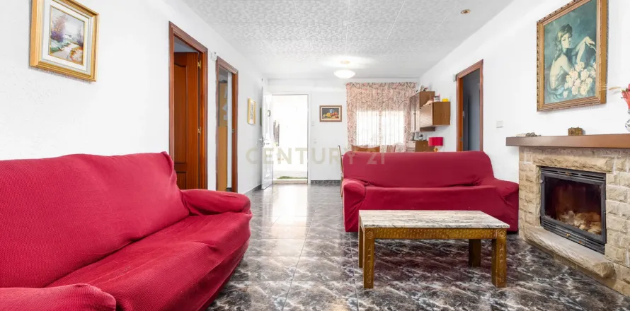 House in Olivella, Barcelona, Spanien 4 Schlafzimmer, 135 m2 Nr. 166917