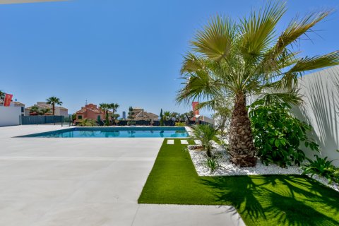 Huvila myytävänä Finestrat, Alicante, Espanja, 8 makuuhuonetta, 998 m2 No. 163651 - kuva 6