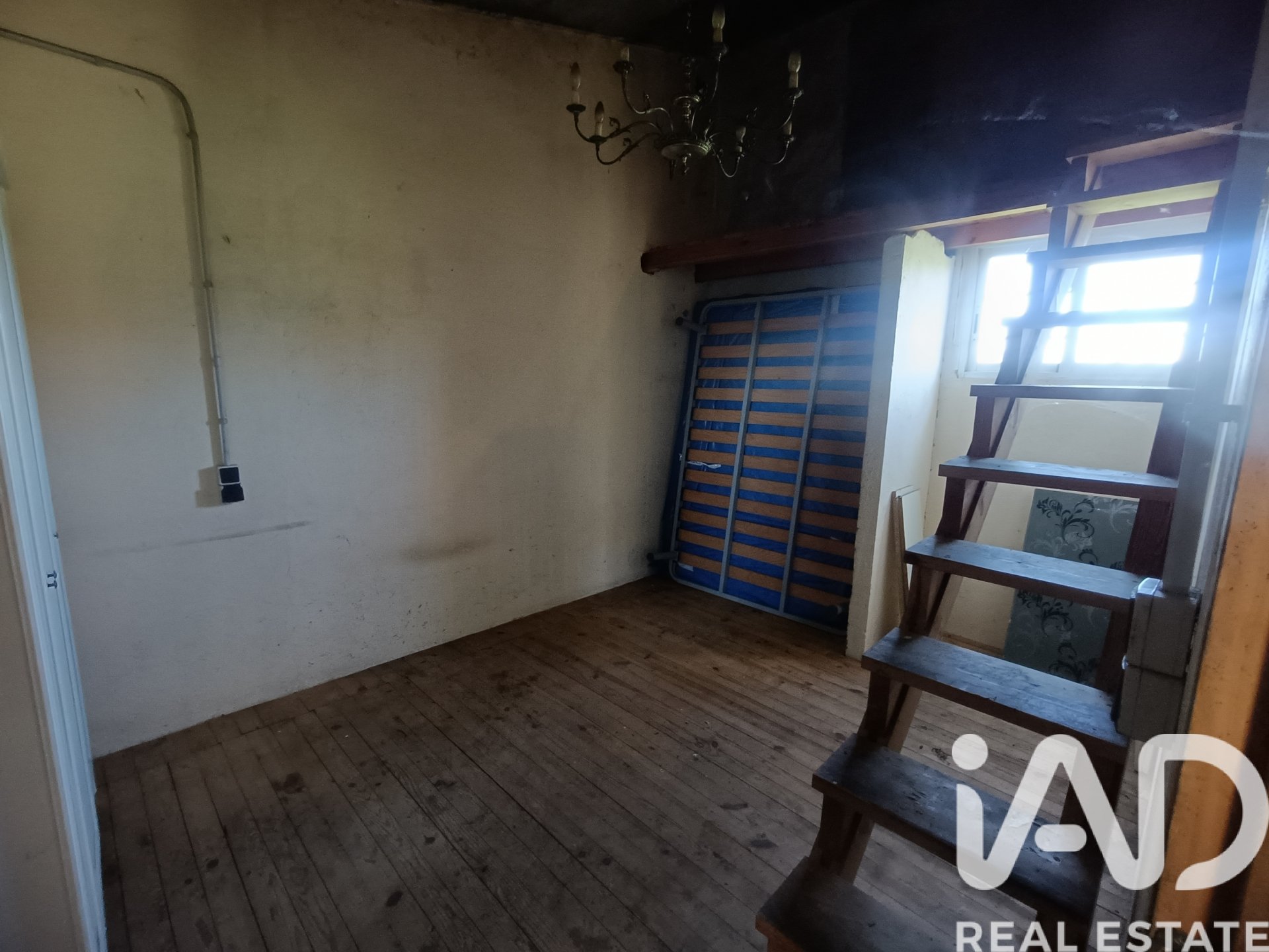 House in Leon, Spain 140 sq.m. No. 185355