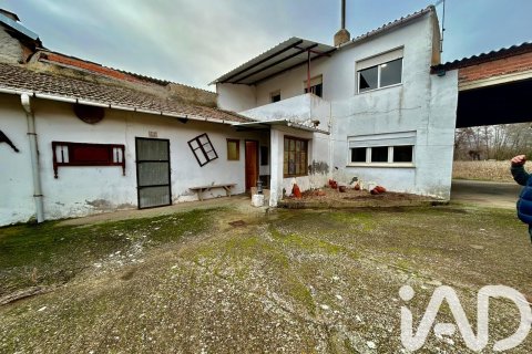 Villa zum Verkauf in Riego De La Vega, Leon, Spanien 6 Schlafzimmer, 315 m2 Nr. 185353 - Foto 27