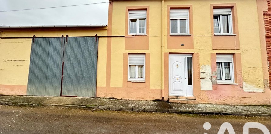 Villa in Riego De La Vega, Leon, Spanien 6 Schlafzimmer, 315 m2 Nr. 185353