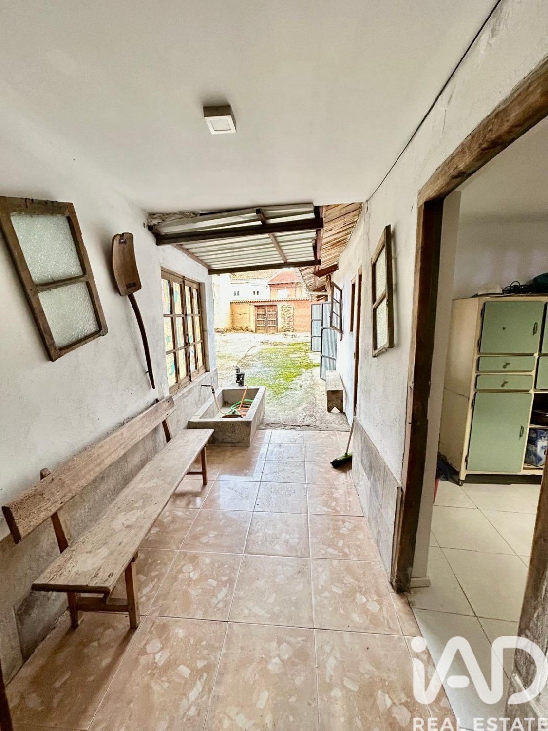 Villa i Riego De La Vega, Leon, Spanien 6 sovrum, 315 kvm. Nr. 185353