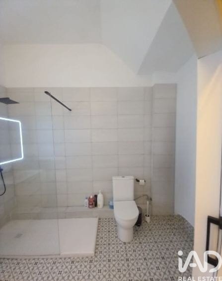 Propiedad comercial en Badalona, Barcelona, España 2 dormitorios, 163 m2 No. 185359