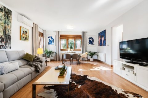 Willa w Los Balcones, Alicante, Hiszpania 5 sypialni, 225 mkw. nr 145572 – zdjęcie 3