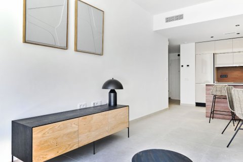 Продажа квартиры в Торревьеха, Аликанте, Испания 2 спальни, 90м2 №145570 - фото 8