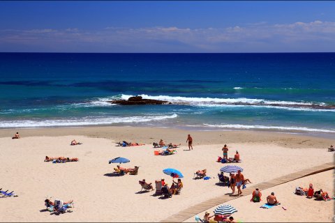 Продажа квартиры в Торревьеха, Аликанте, Испания 2 спальни, 90м2 №145570 - фото 23