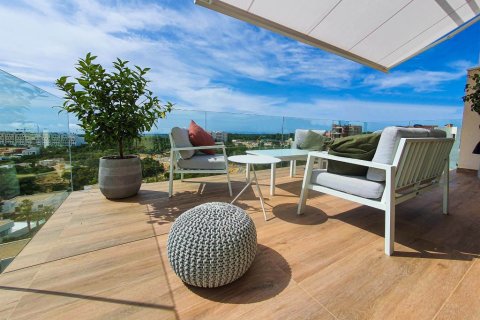 Huoneisto myytävänä Pinar De Campoverde, Alicante, Espanja, 3 makuuhuonetta, 118 m2 No. 145569 - kuva 17