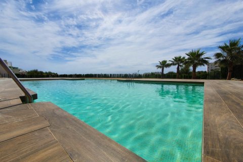 Huoneisto myytävänä Pinar De Campoverde, Alicante, Espanja, 3 makuuhuonetta, 118 m2 No. 145569 - kuva 5