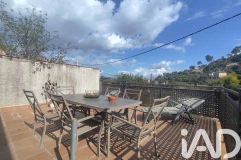 Продажа дома в Сан-Висенс дельс Хортс, Барселона, Испания 3 спальни, 177м2 №152297 - фото 13