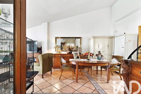 Lägenhet till salu i Sant Pere de Ribes, Barcelona, Spanien 5 sovrum, 166 kvm. Nr. 152298 - foto 22