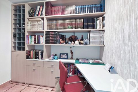 Lägenhet till salu i Sant Pere de Ribes, Barcelona, Spanien 5 sovrum, 166 kvm. Nr. 152298 - foto 5