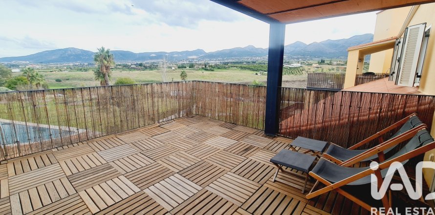 Kattohuoneisto Alhaurin de la Torre, Malaga, Espanja 2 makuuhuonetta, 124 m2 No. 152296