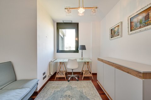 Apartment à vendre Barcelona, Espagne, 2 chambres, 78 m2 No. 133143 - photo 20