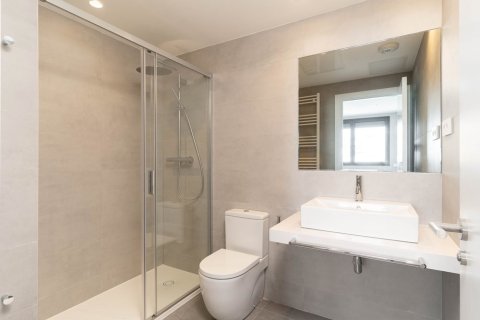 Apartment à vendre Barcelona, Espagne, 3 chambres, 96 m2 No. 133138 - photo 15
