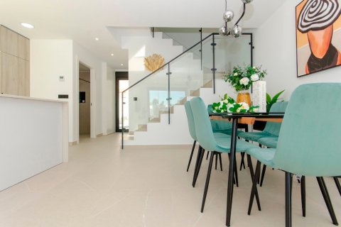 Villa à vendre à Los Montesinos, Alicante, Espagne, 3 chambres, 111 m2 No. 145754 - photo 6